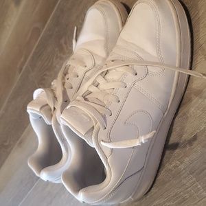 Women's Nike Sneaker